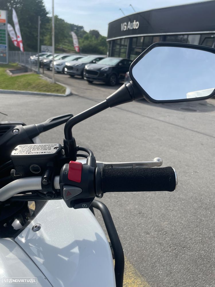 Honda VFR Crossrunner X - 8