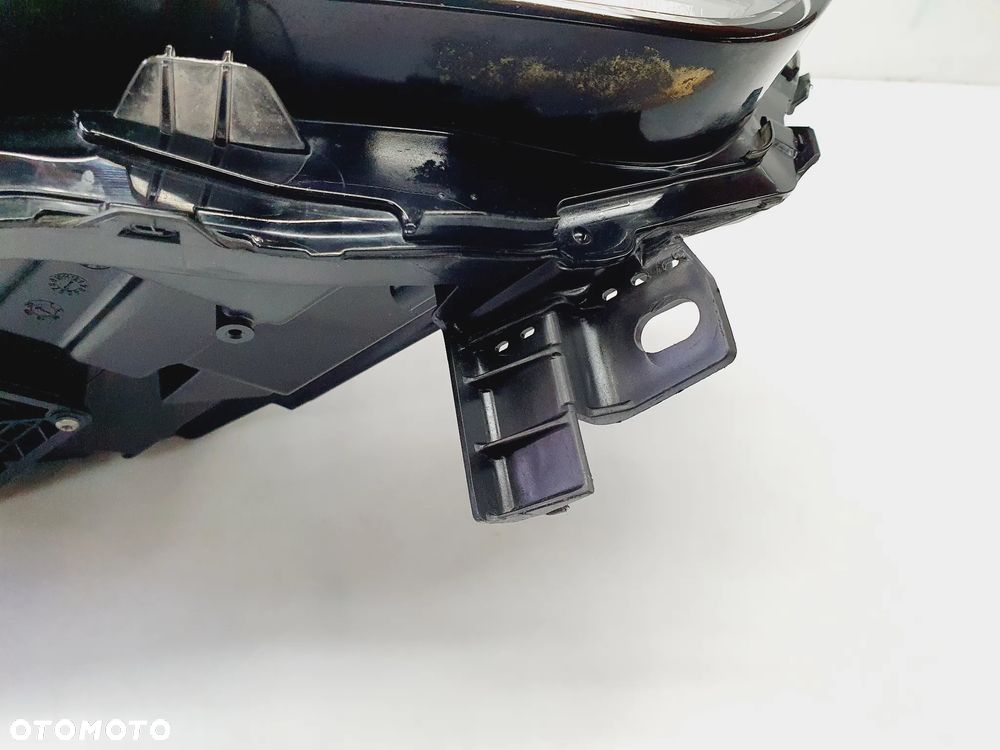 LAMPA PRAWA PRZÓD RENAULT KANGOO IV 21r-24 ZWYKŁA+LED 260100108R ORYG EU!!! - 5