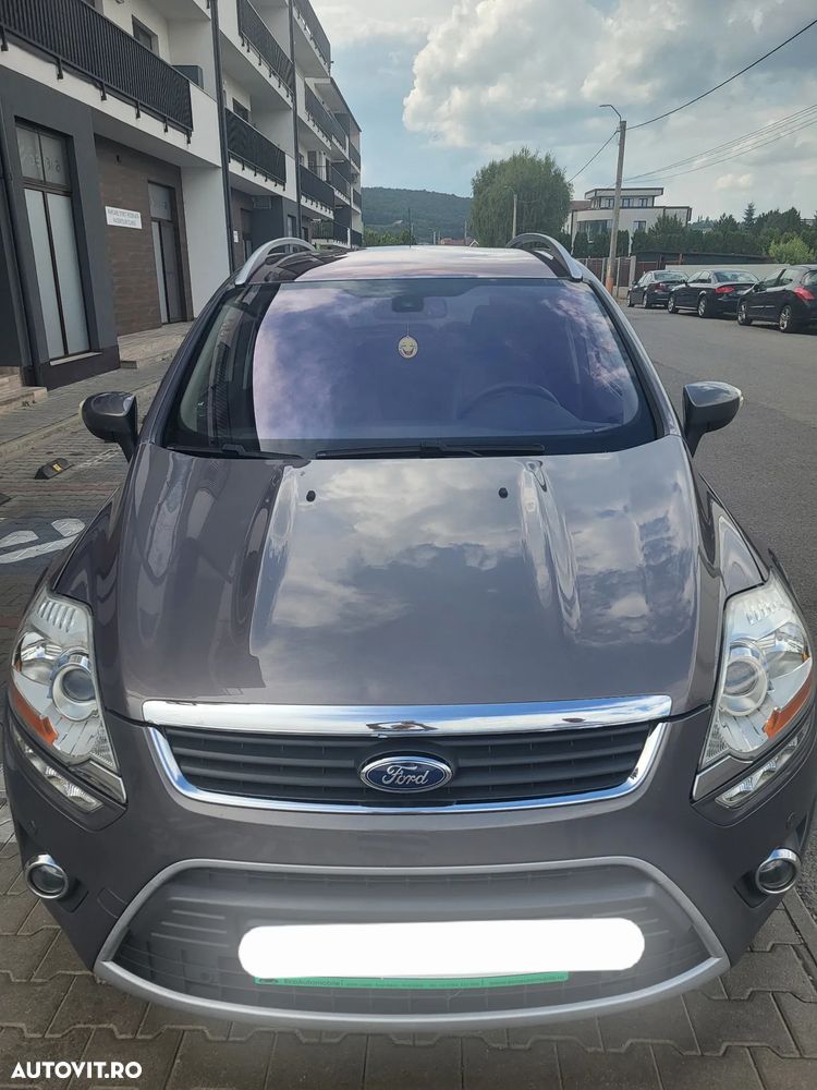 Ford Kuga - 12