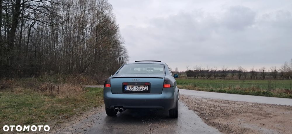 Audi A6 Limousine 2.4 - 4