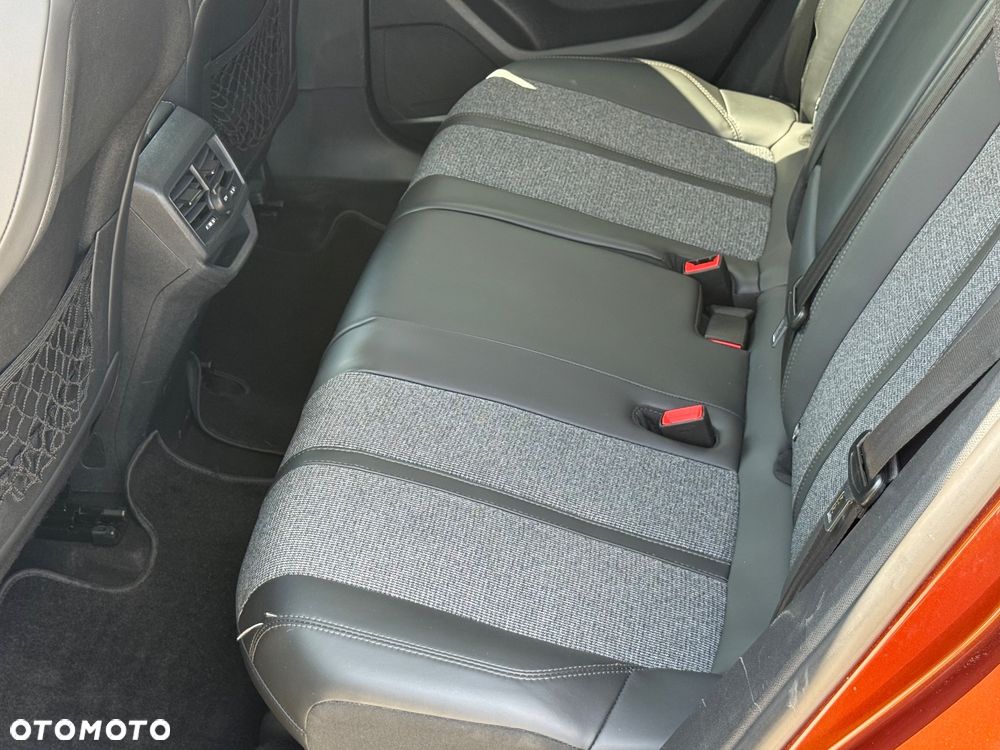 Peugeot 3008 1.6 BlueHDi Style S&S - 8