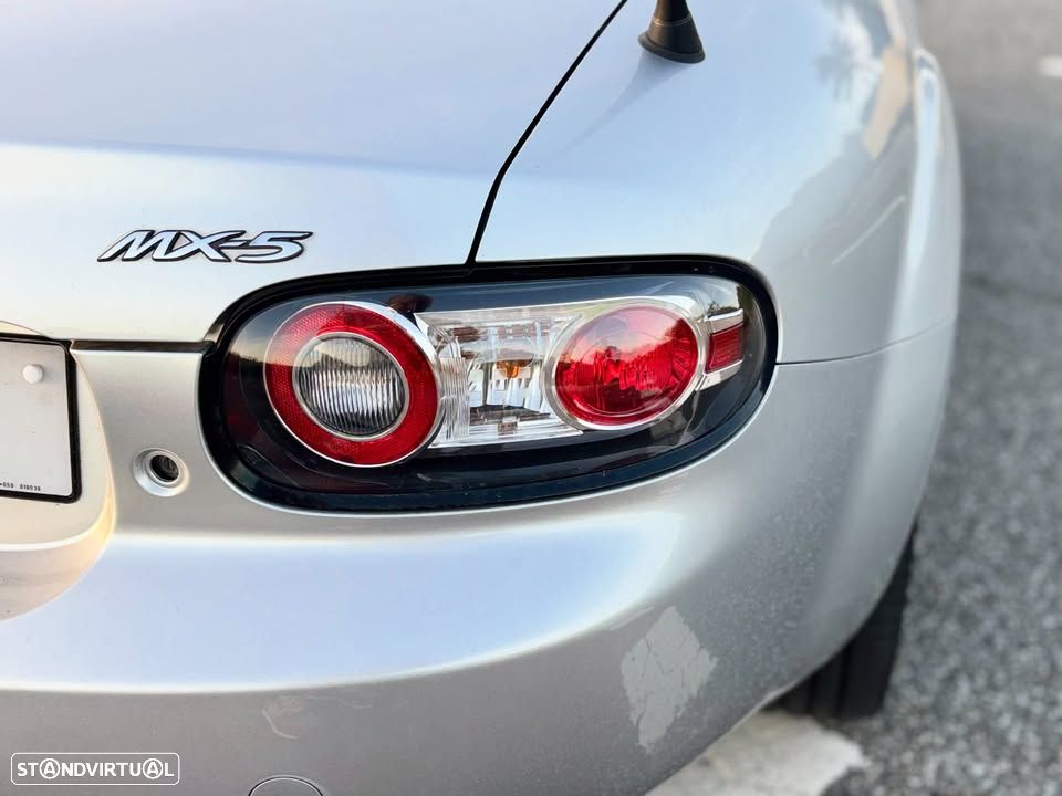 Mazda MX-5 MZR 1.8 20º Aniversário - 8
