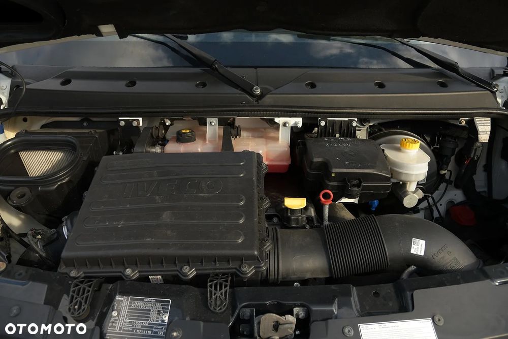 Iveco DAILY 35-180 * AUTOLAWETA * BOGATA * WYJĄTKOWO ZADBANA! - 30