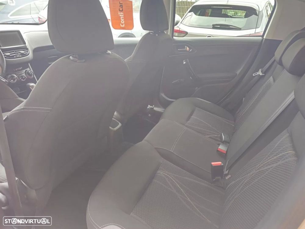 Peugeot 208 1.4 HDi Active - 10