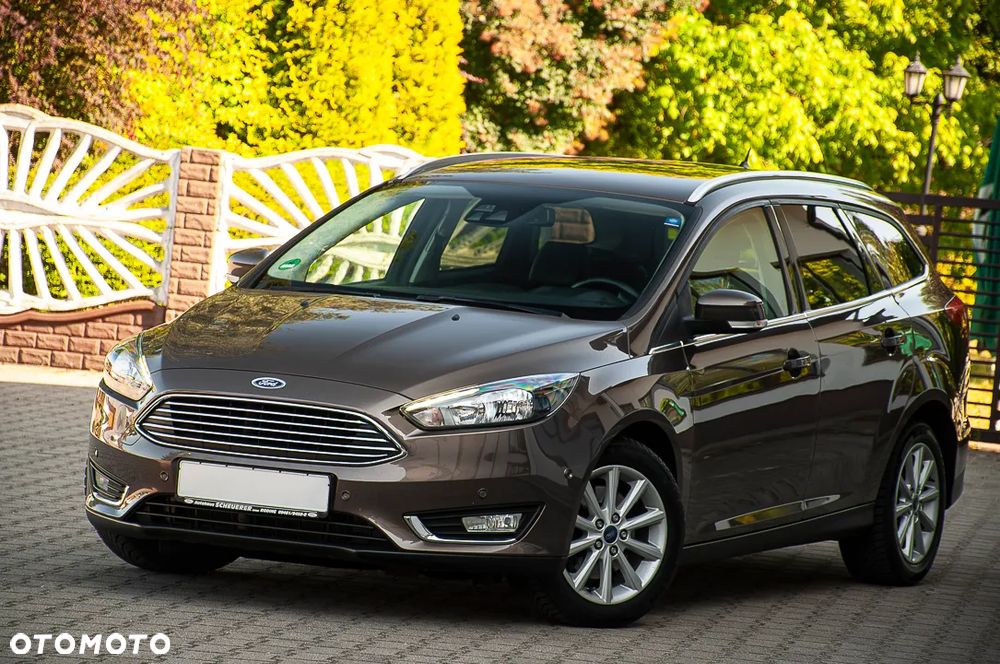 Ford Focus - 27