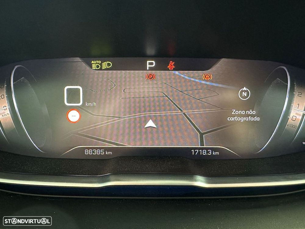 Peugeot 3008 1.2 PureTech GT EAT8 - 17