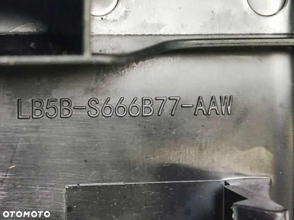 FORD EXPLORER od 2020r Osłona Szyny Fotela Trzeci Rząd - 11