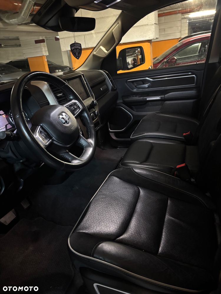 RAM 1500 5.7 eTorque Crew Cab Longbed Laramie Chrome - 17