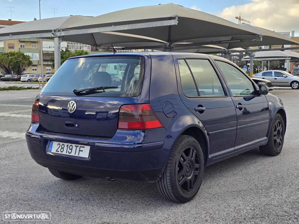 VW Golf 1.9 TDi Highline - 8