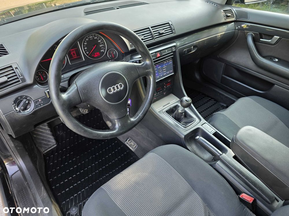 Audi A4 Avant - 5