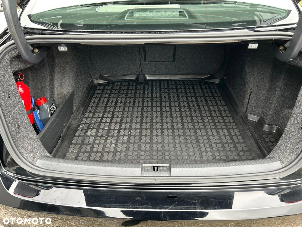 Volkswagen Jetta 2.0 TDI DPF BMT Comfortline - 10