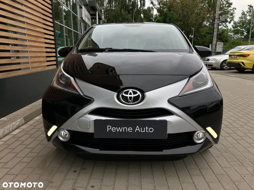 Toyota Aygo x-play - 14