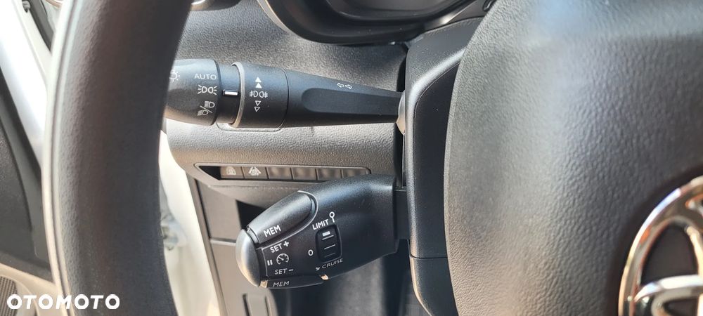 Toyota Proace City Verso Long 1.2 D-4T Family - 19