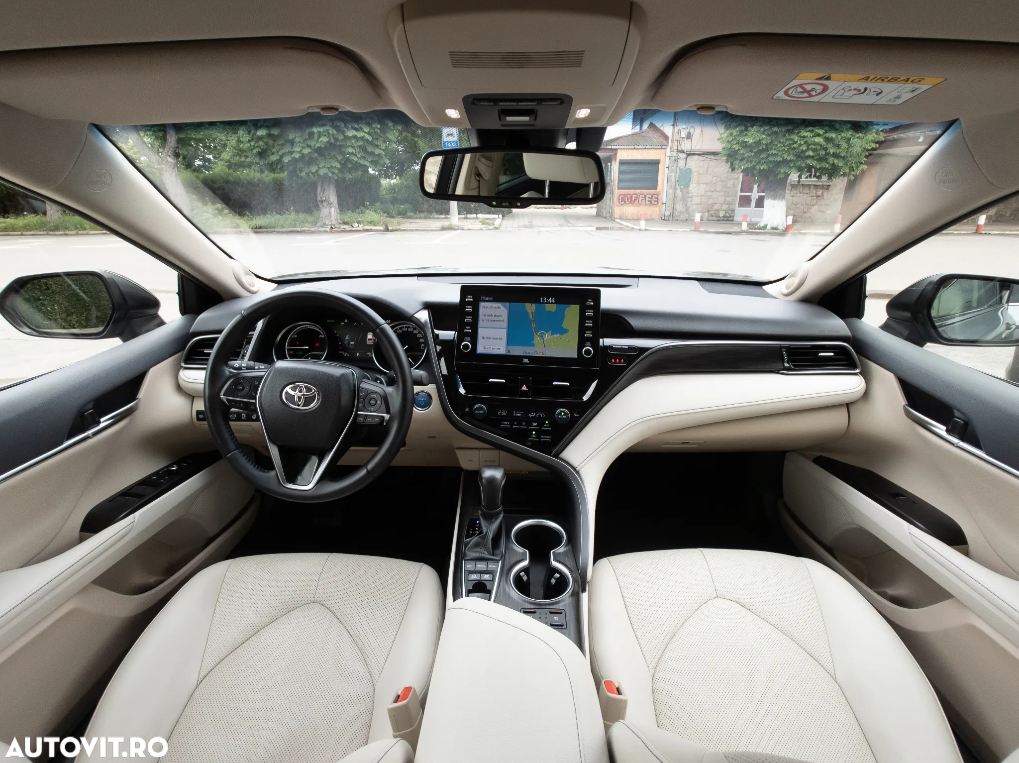 Toyota Camry 2.5 Hybrid Exclusive - 12