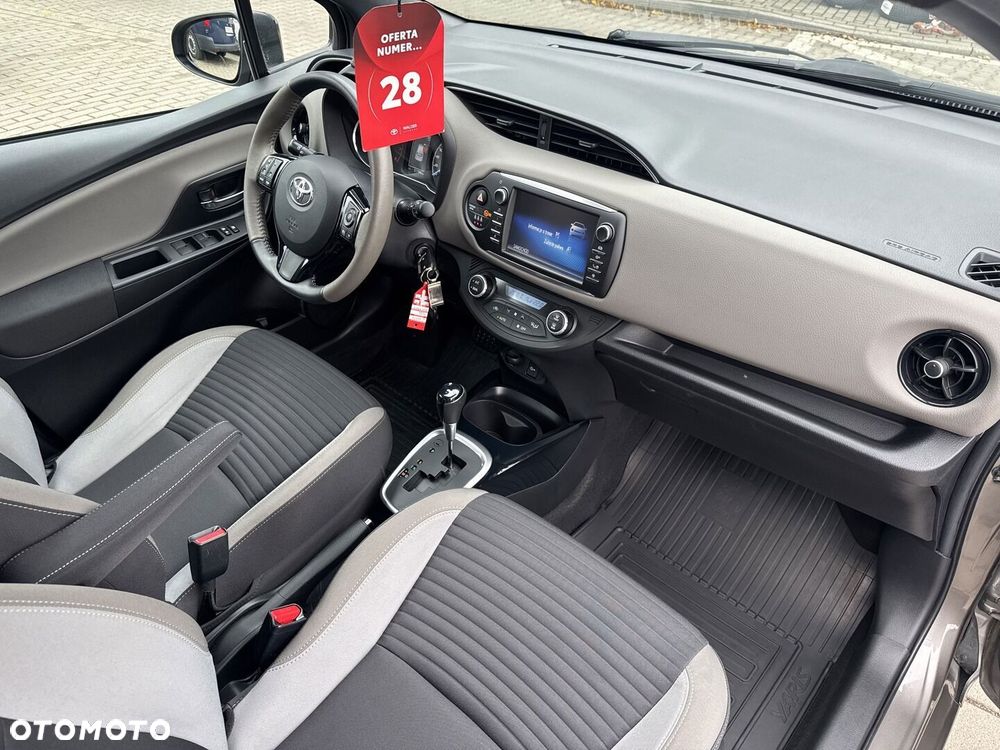 Toyota Yaris 1.5 Selection CVT - 13
