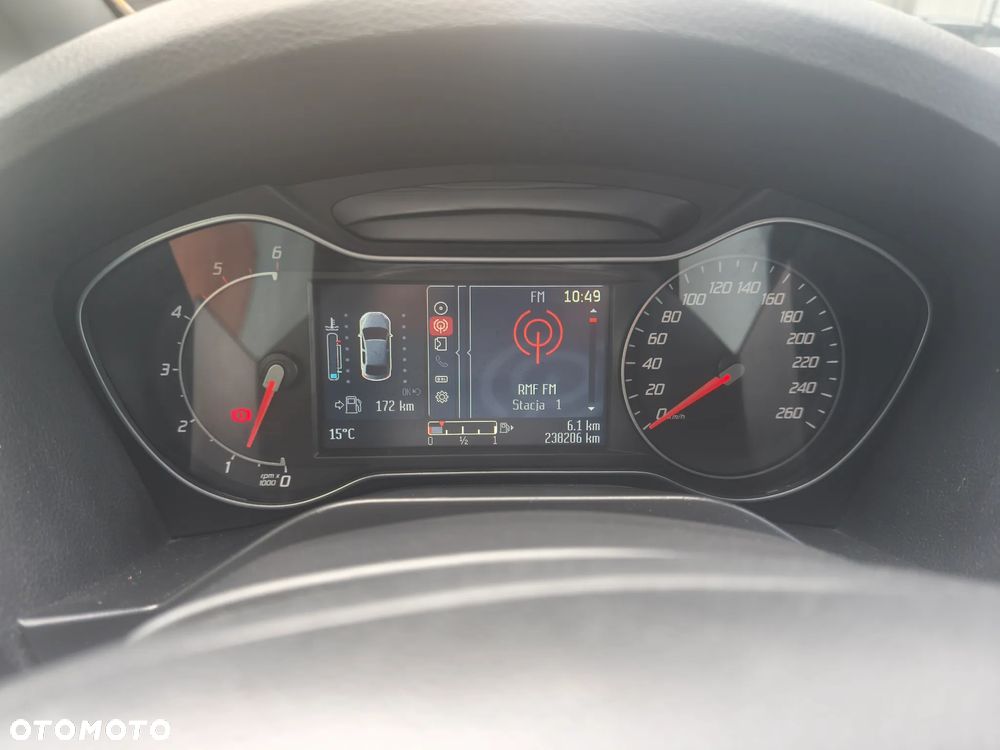 Ford Mondeo 2.0 TDCi ECOnetic Business Edition - 16