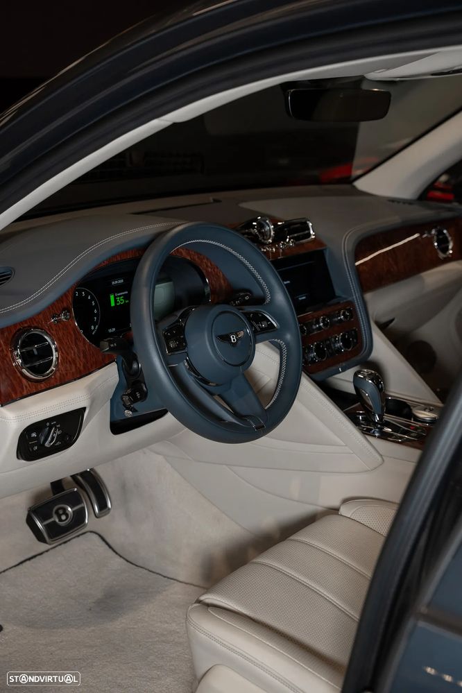 Bentley Bentayga Hybrid - 13