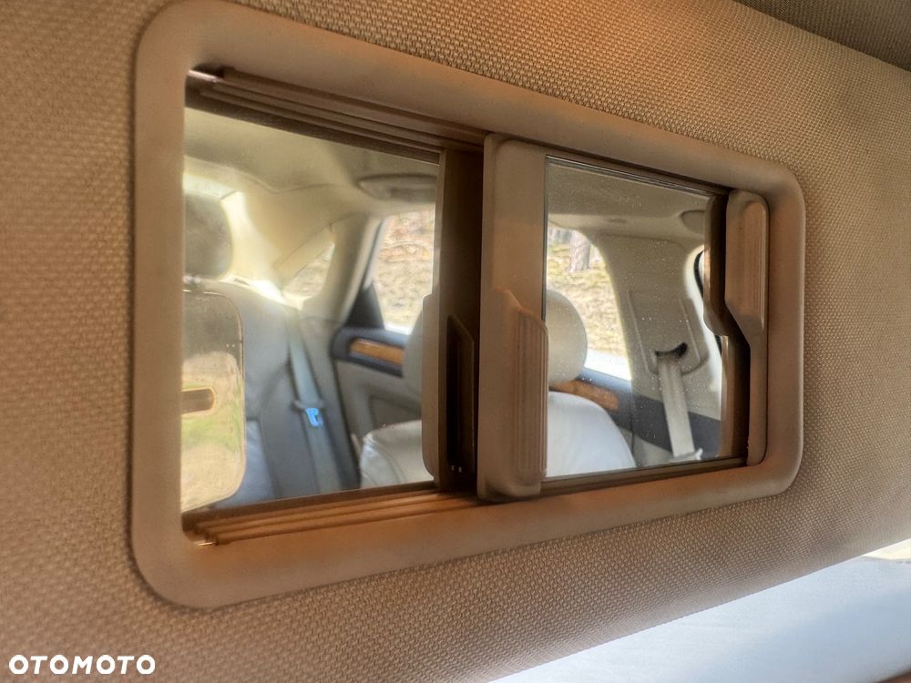 Audi A8 4.2 Quattro - 14