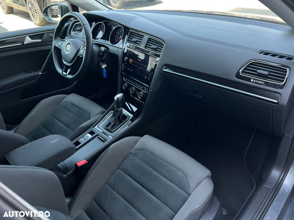 Volkswagen Golf 1.5 eTSI OPF DSG R-Line - 16