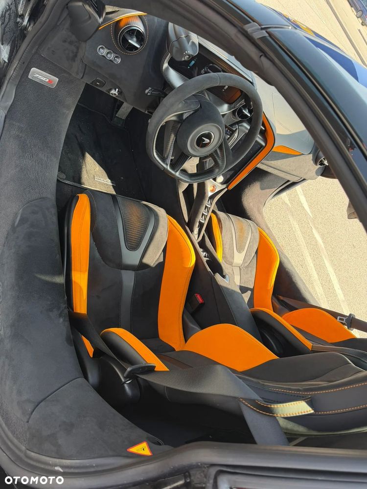 McLaren 750S - 9