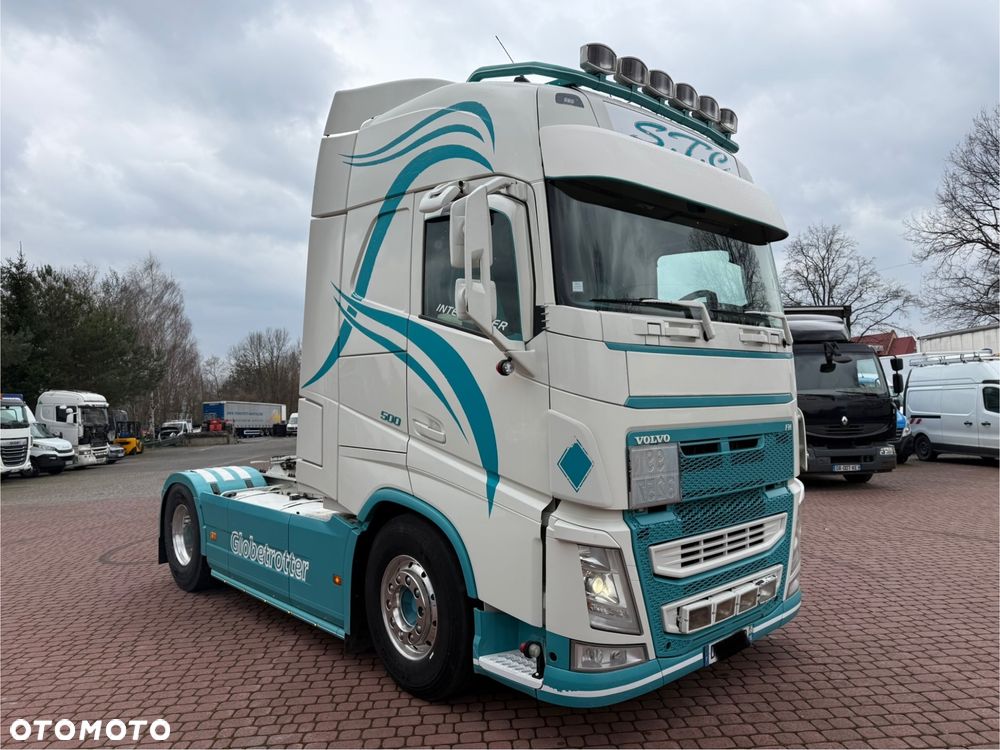 Volvo FH 500 *GLOBETROTTER* NA PODUCHACH* KLIMA POSTOJOWA* NAVI* LODÓWKA* KOŁA NOWE* XENON* HYDRAULIKA DWUOBWODOWA* OBSZYTY ŚRODEK* Z FRANCJI - 2