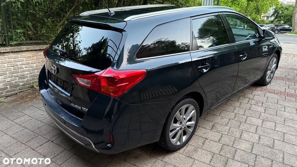 Toyota Auris 1.8 HSD Prestige NAVI - 5