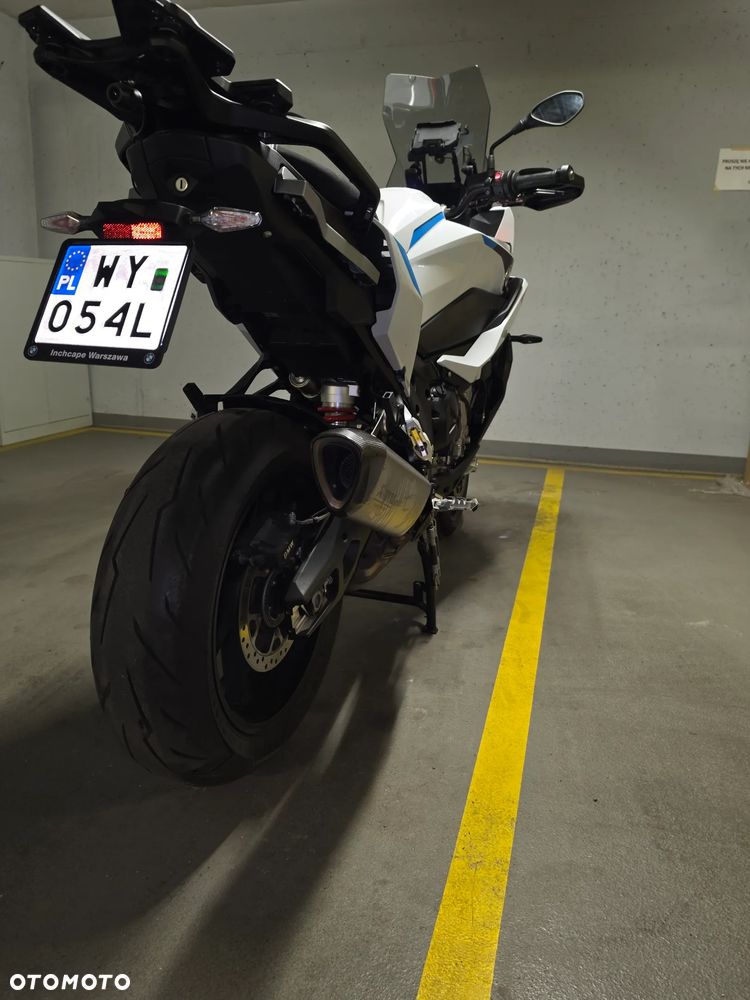 BMW XR - 7