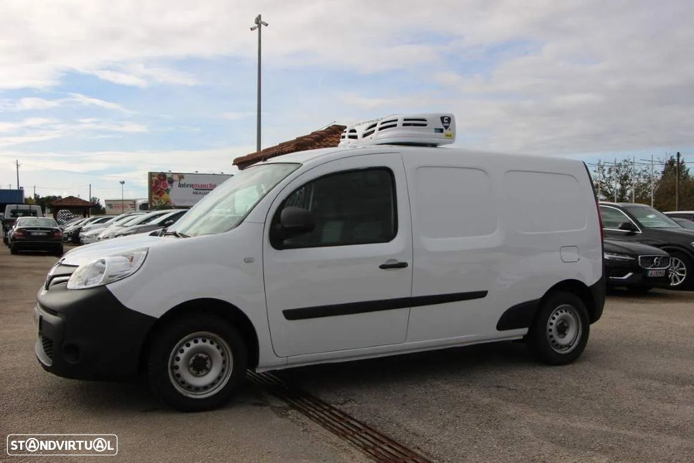 Renault Kangoo Maxi 1.5 dCi | Caixa Isotérmica c/ Motor de Frio - 14