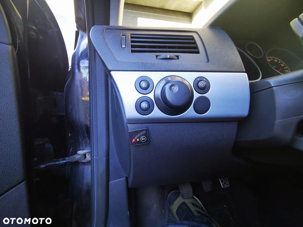 Opel Astra - 16