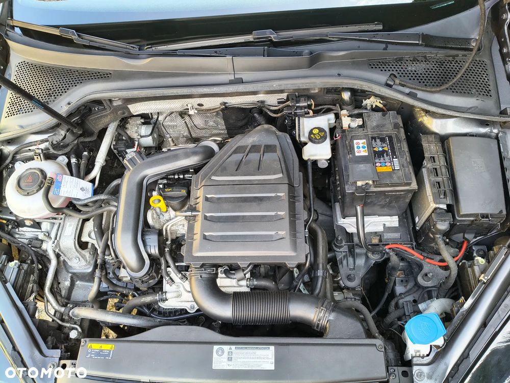 Volkswagen Golf 1.0 TSI OPF Trendline - 11