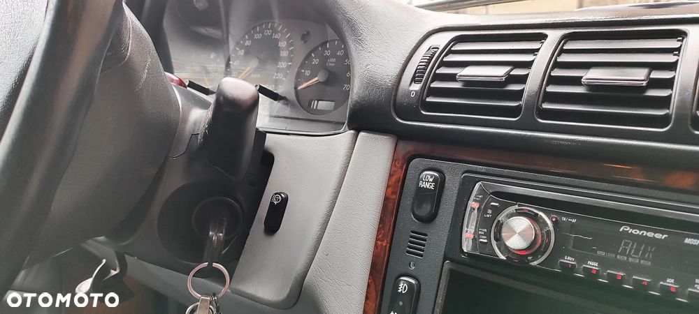 Mercedes-Benz ML 350 - 11