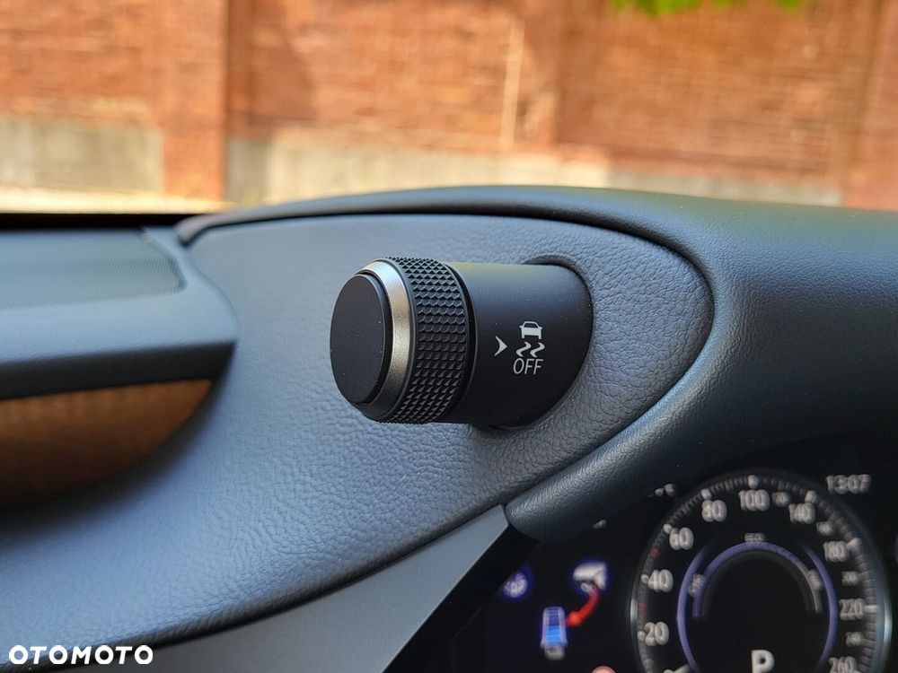 Lexus ES - 35