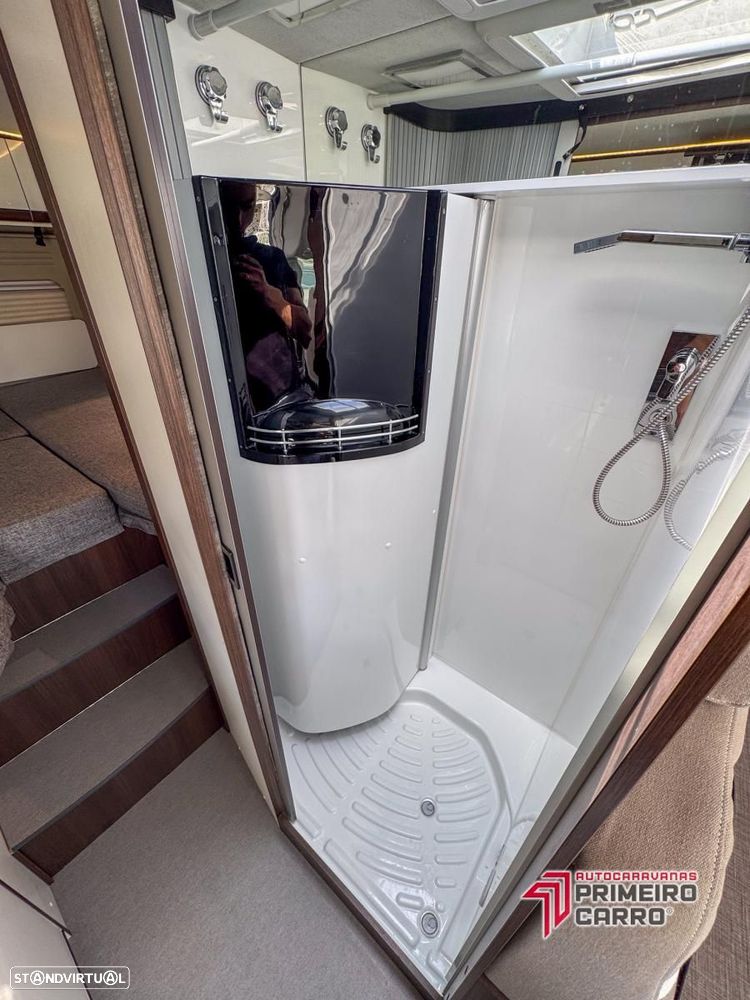 Pössl Summit 640 Prime Automática - 29