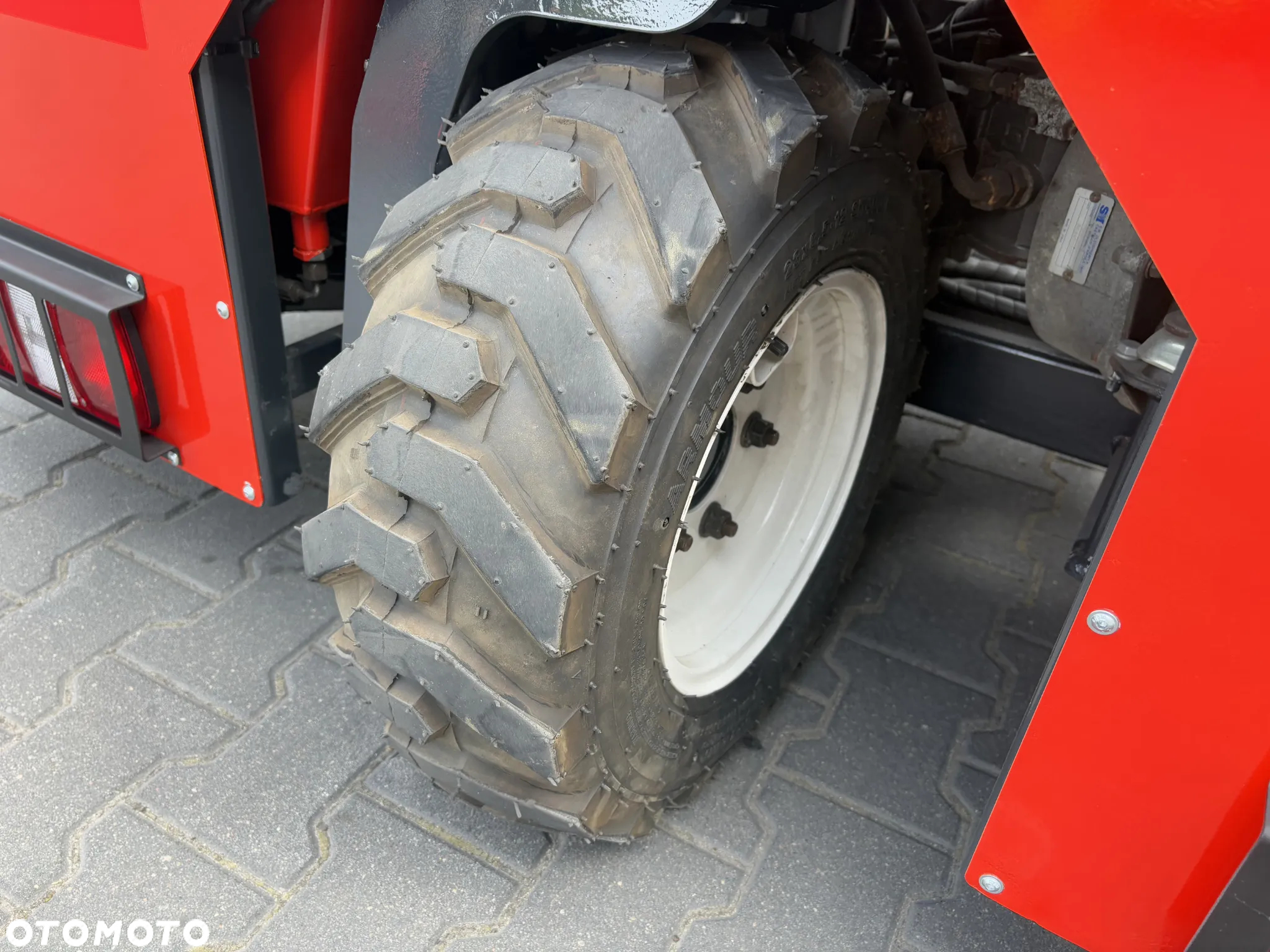 Moffett TCI 3C - 14