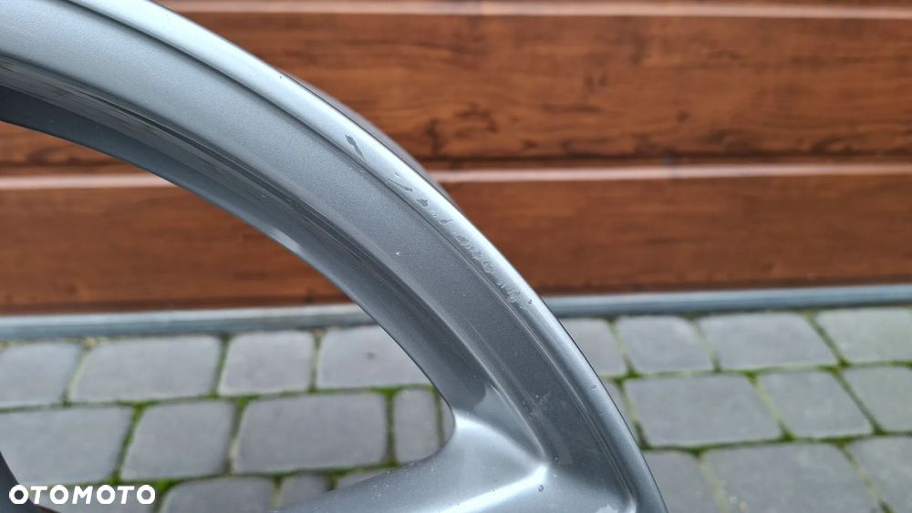 Felga Aluminiowa 20 Audi Q5 5x112 ET 33 Pompei 8R0601025N - 8