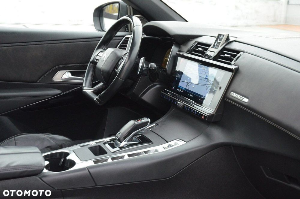 DS Automobiles DS 7 Crossback 2.0 BlueHDi Grand Chic - 23