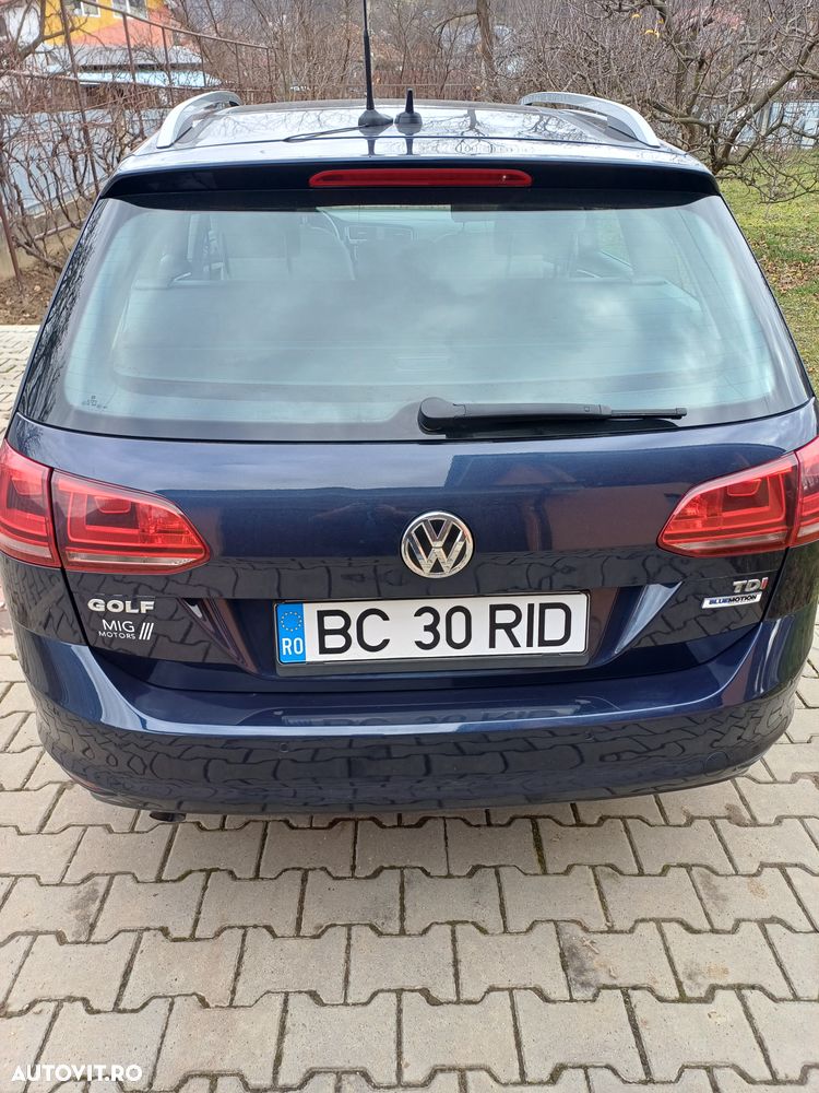 Volkswagen Golf 1.6 TDI DPF Trendline - 12