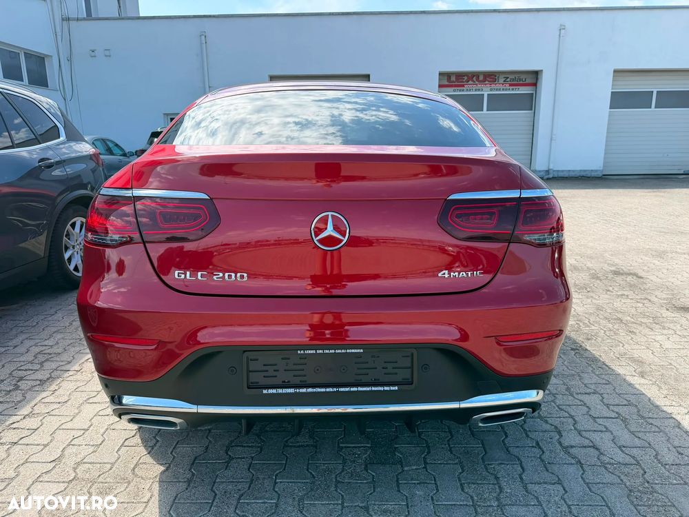 Mercedes-Benz GLC Coupe 200 4Matic 9G-TRONIC AMG Line - 10