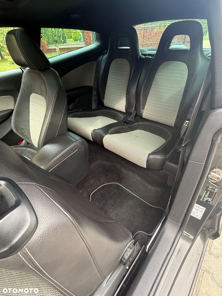 Volkswagen Scirocco 2.0 TDI - 20