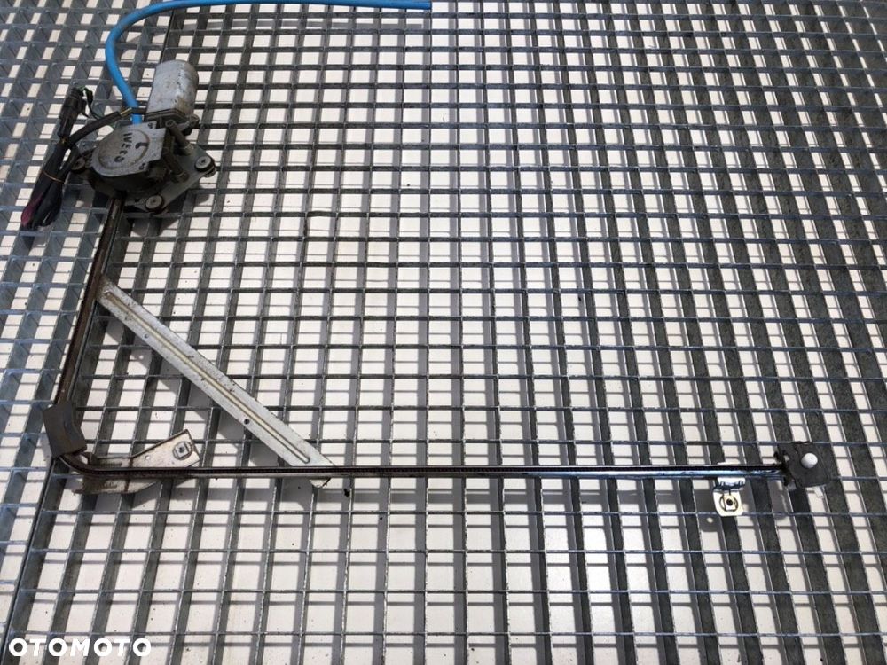 PODNOŚNIK SZYBY LEWY PRZÓD  IVECO STRALIS I 2002 - 2022 AS 260S48 353 kW [480 KM] 6x2/4 2002 - 3