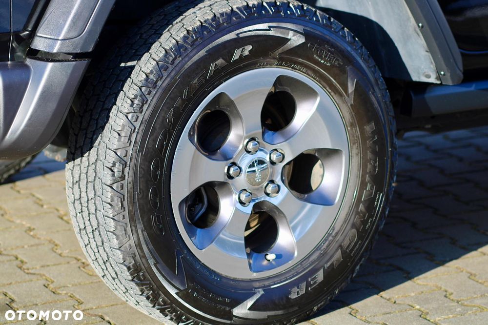 Jeep Wrangler 2.0 T-GDI Hardtop AWD Automatik Rubicon - 19