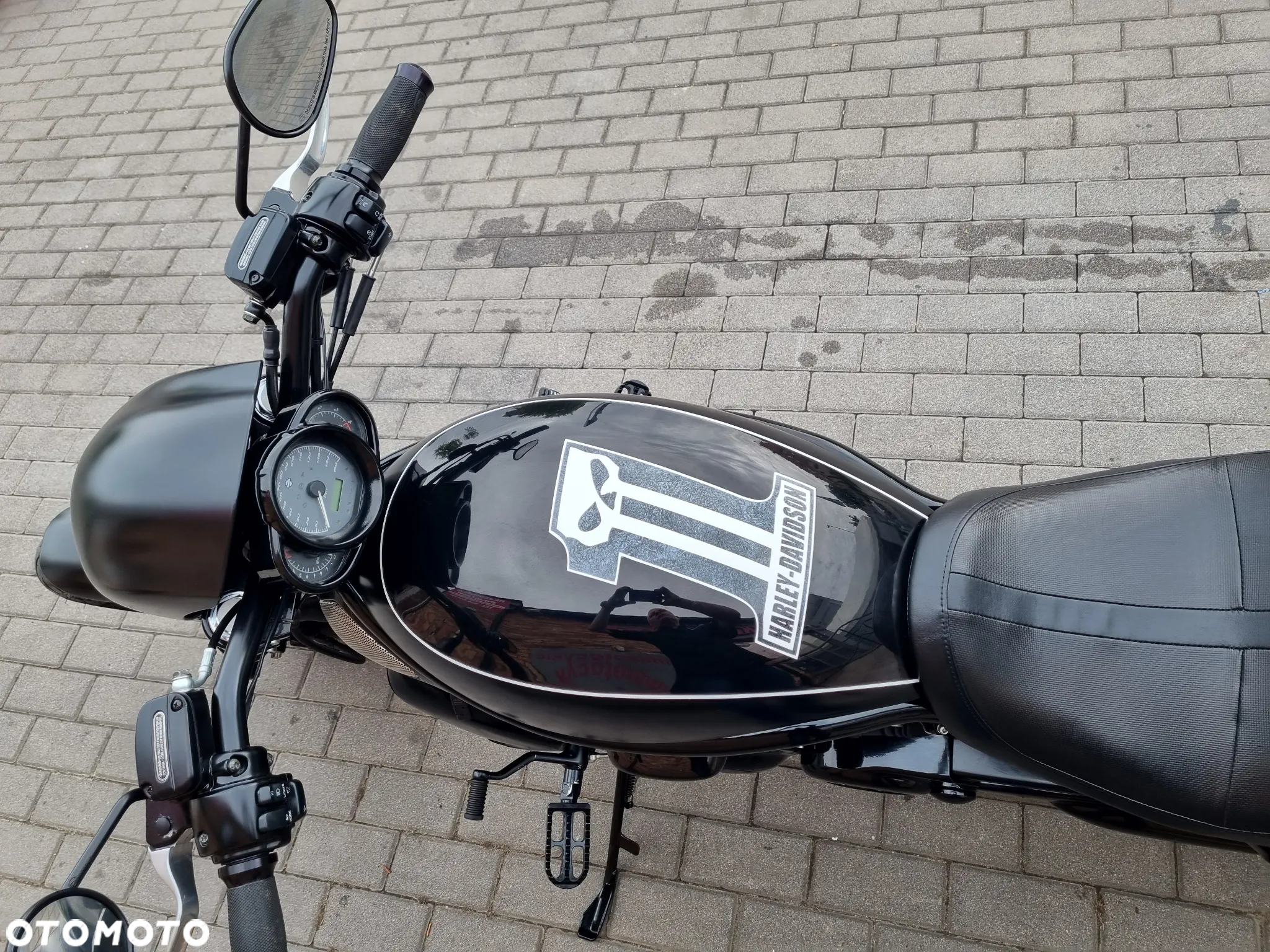 Harley-Davidson V-Rod Night Rod - 13