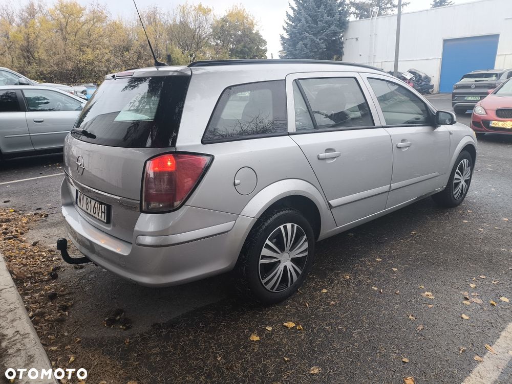 Opel Astra - 4