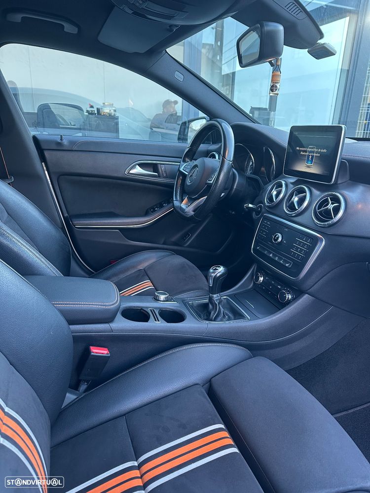 Mercedes-Benz CLA 200 CDI AMG Line - 11