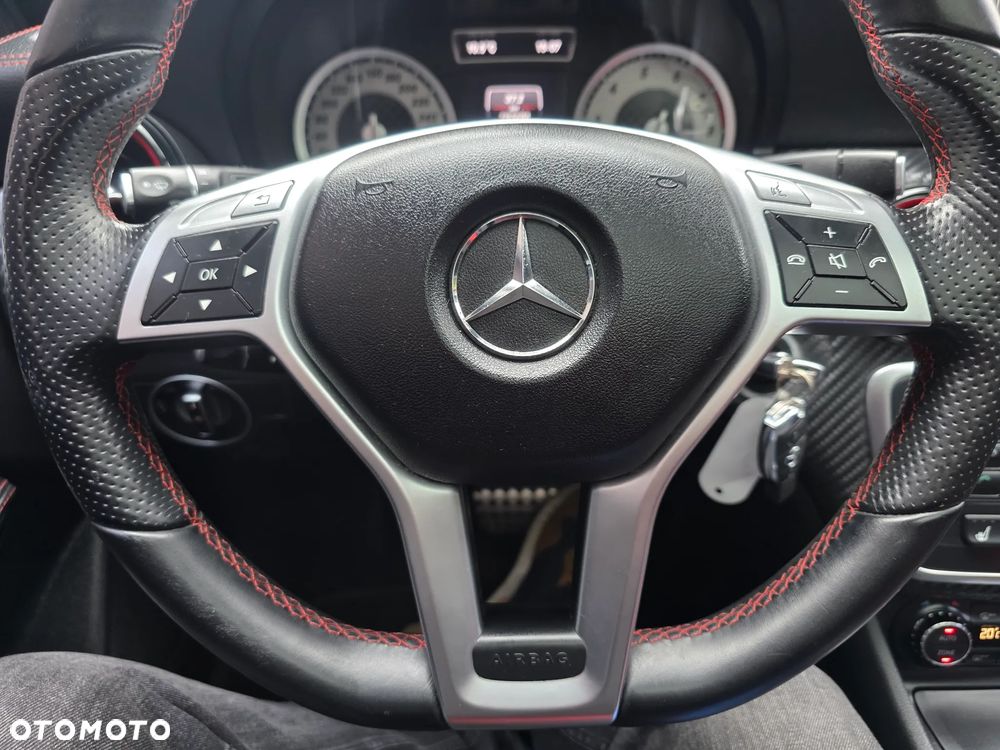 Mercedes-Benz Klasa A 250 7G-DCT AMG Line - 19