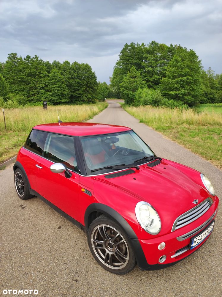 MINI Cooper Standard - 1
