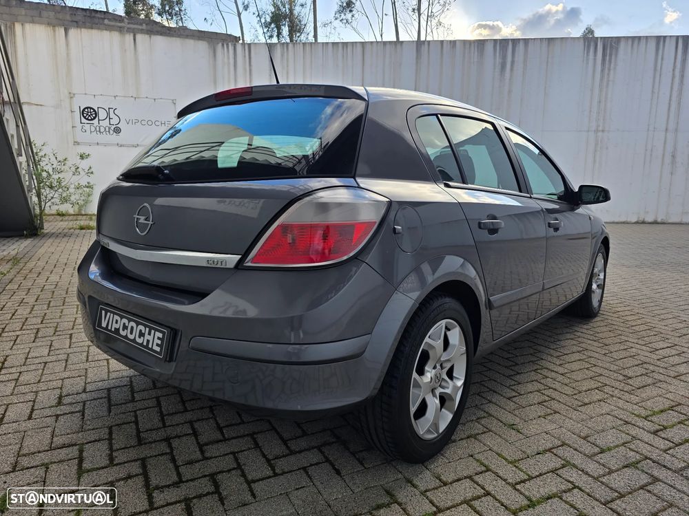 Opel Astra 1.3 CDTI Cosmo - 31
