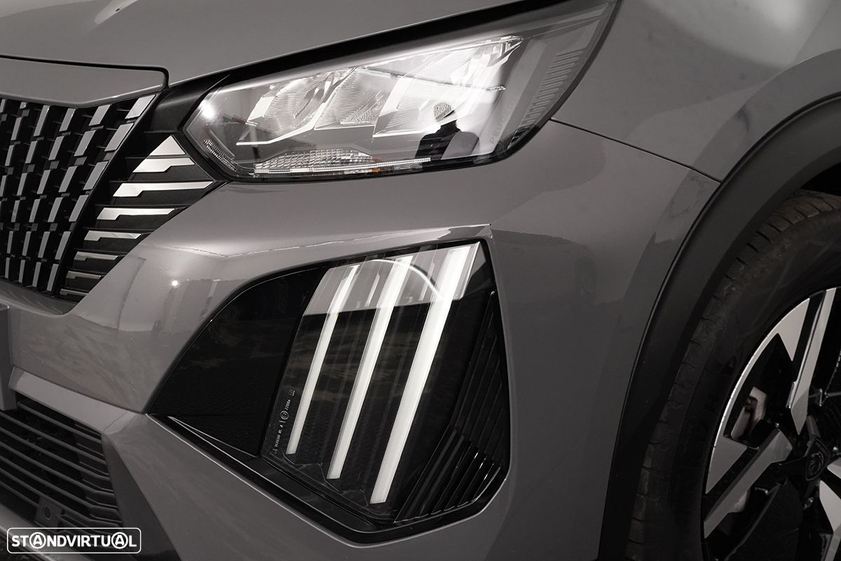 Peugeot 2008 1.2 PureTech Allure EAT8 - 6