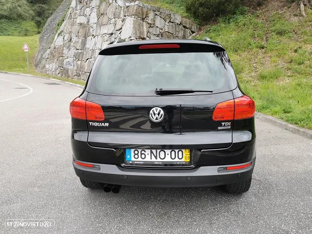 VW Tiguan 2.0 TDi Sport BlueMotion - 5
