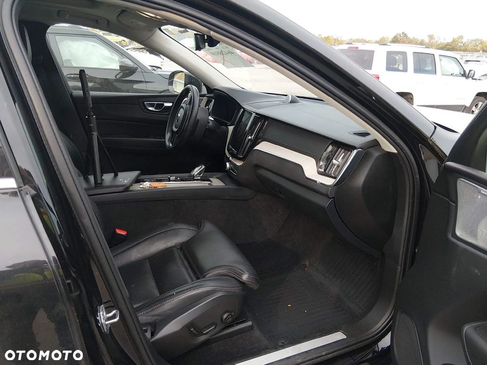 Volvo XC 60 - 10